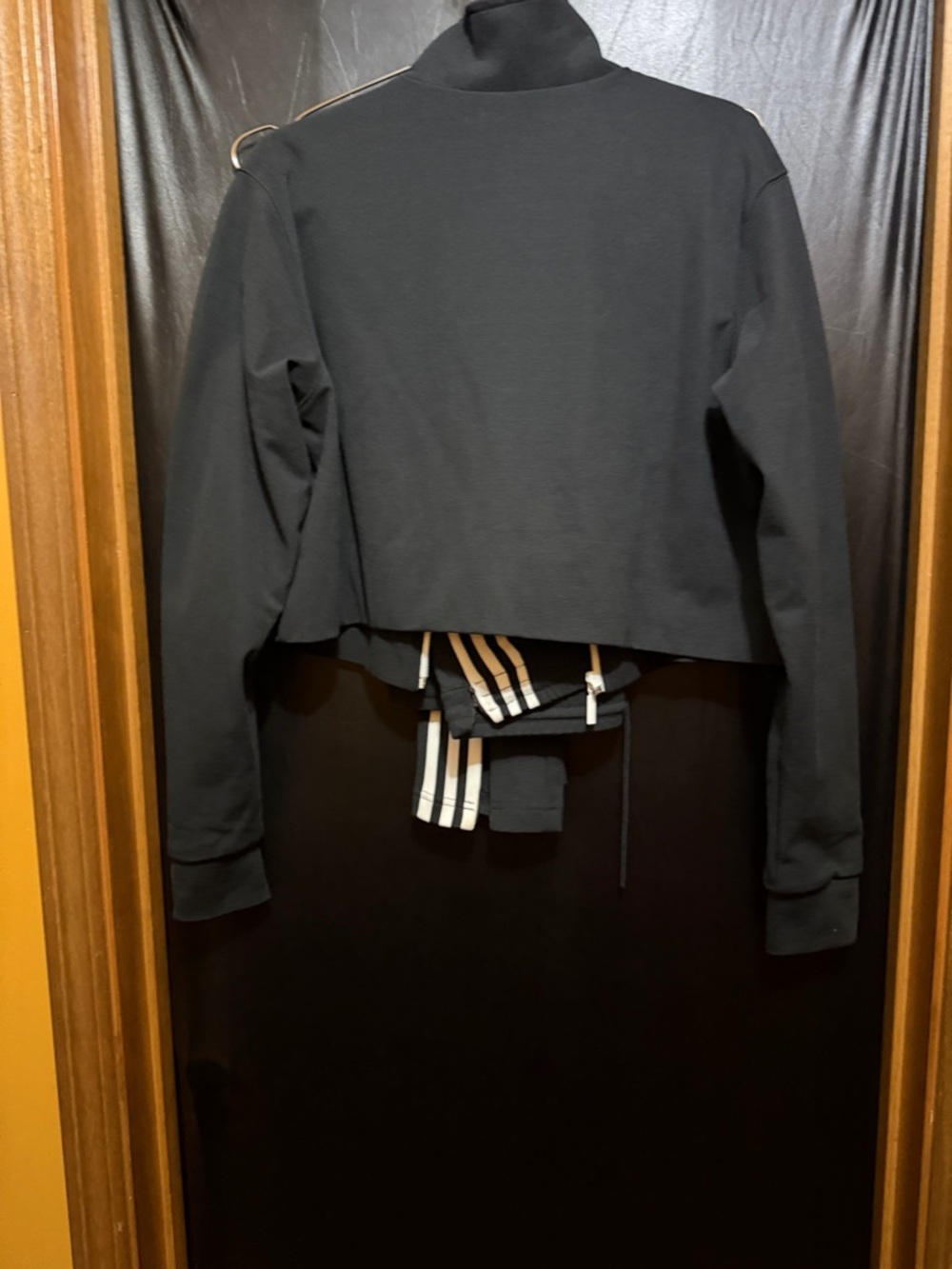 adidas Originals Cropped Track
Jacket - Picture 7 of 8